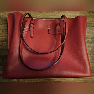 NWT Coach Mollie tote  Red apple